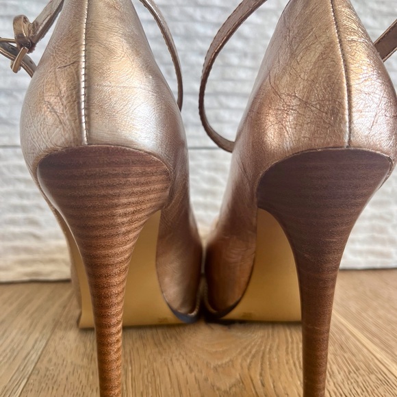 BCBGeneration Bistrol Metallic Platform Strappy Pump - Picture 2 of 8